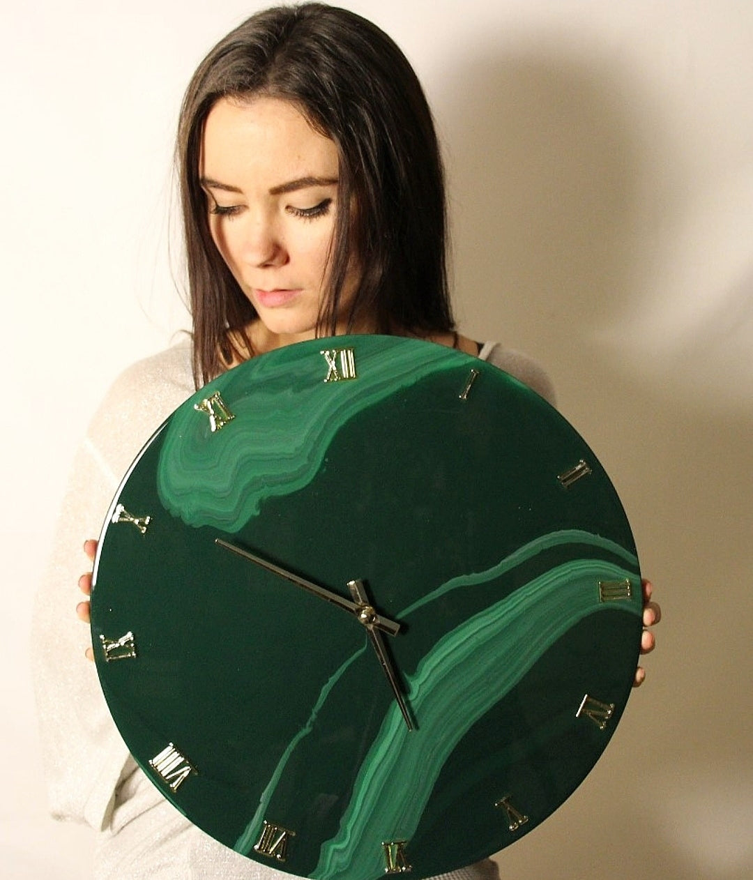 Orologio da Parete in Resina effetto Marmo Verde Alpi Base in legno 40 cm di diametro