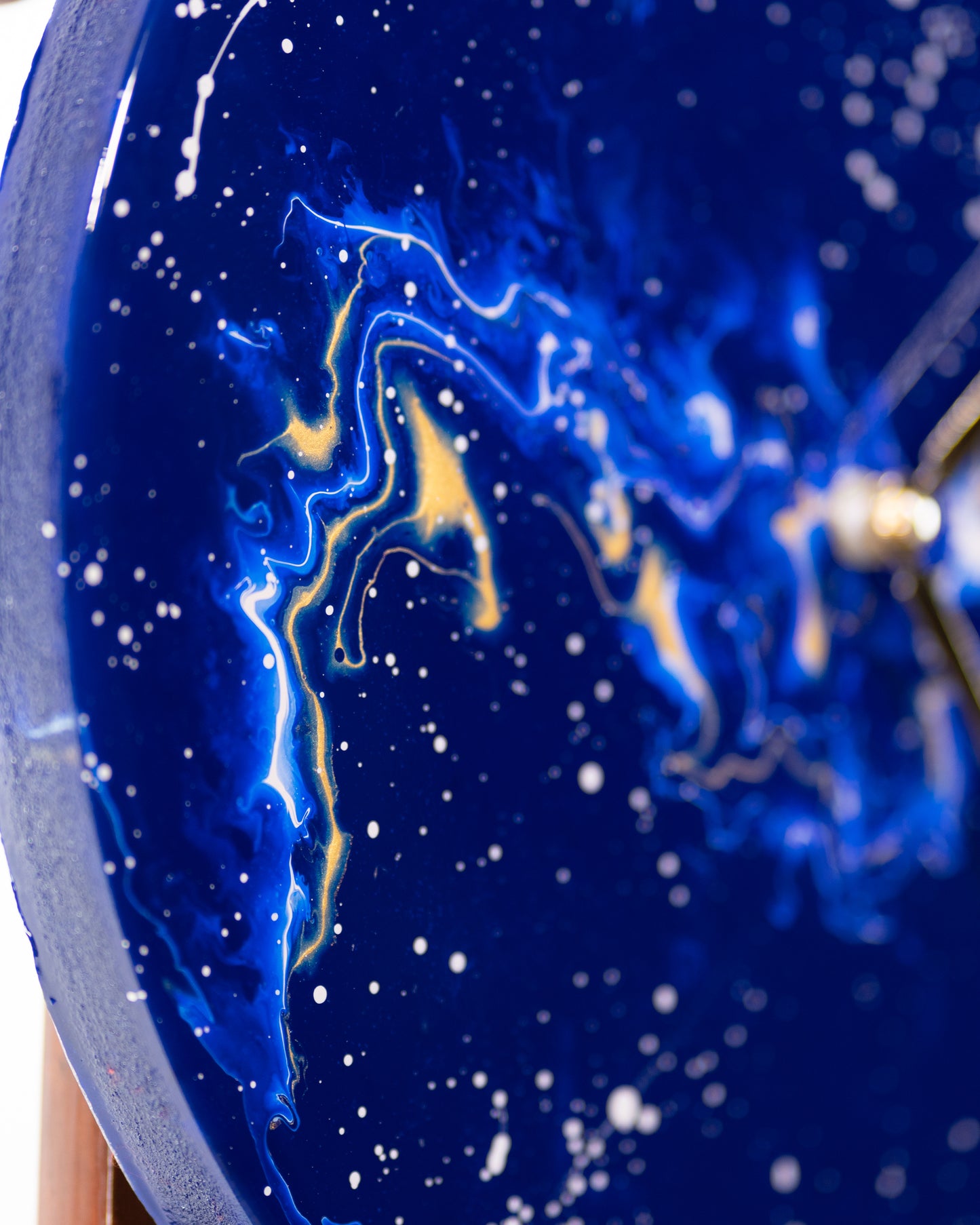 Orologio da Parete in Resina fantasia Blu Base in legno 40 cm di diametro