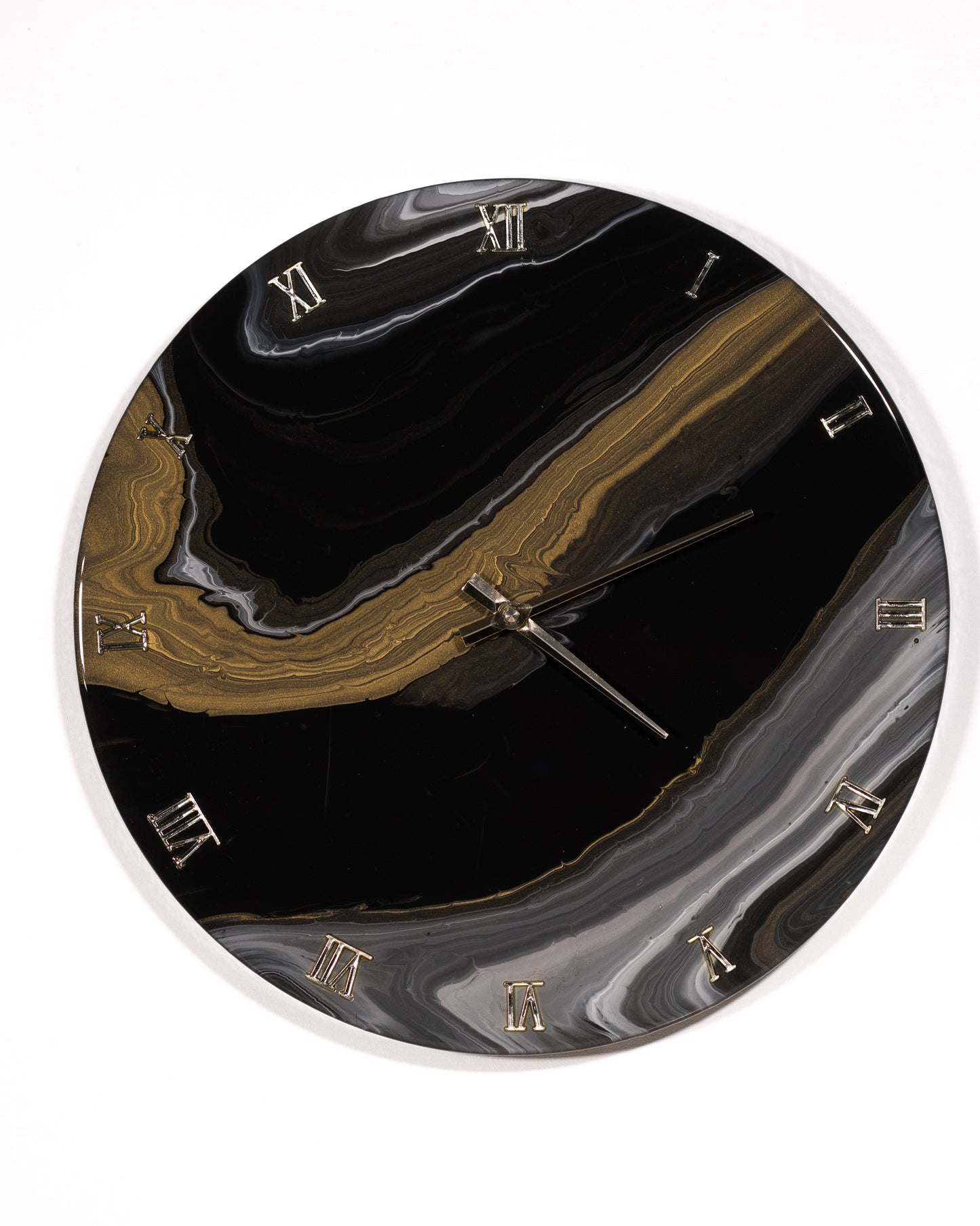 Orologio da Parete in Legno Resina effetto Marmo Nero e Oro Base in legno 40 cm di diametro