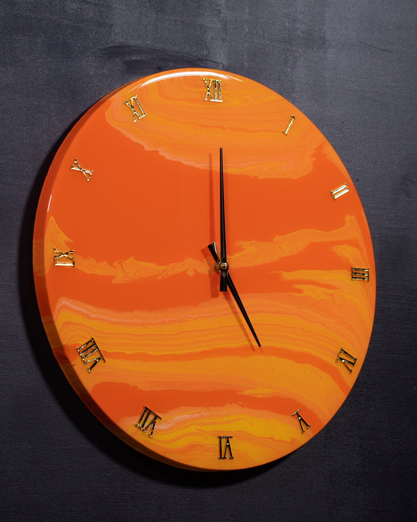 Orologio da Parete in Legno Resina Arancione 40 cm di diametro