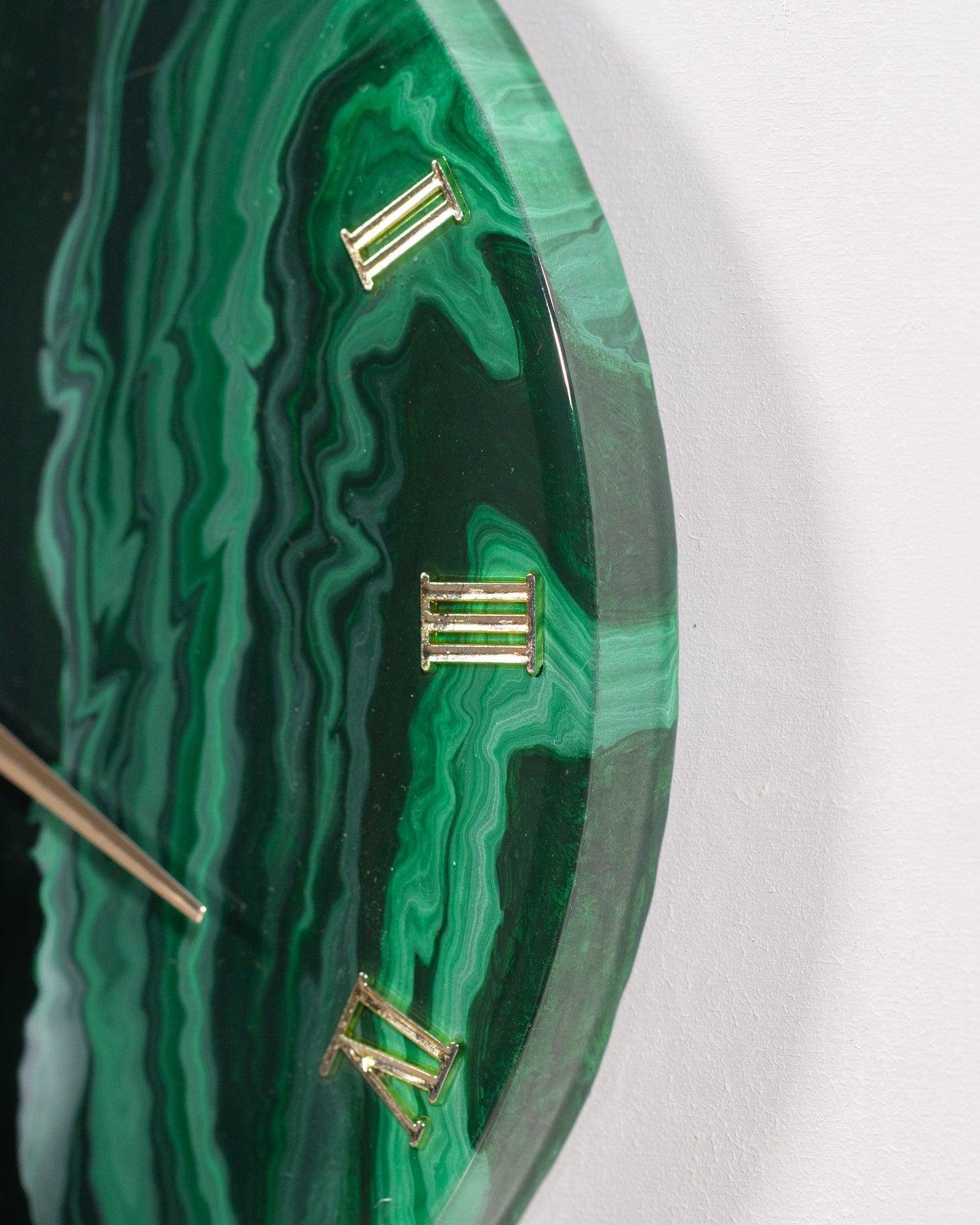 Orologio Da Parete in Resina Circolare – Marmo Verde Alpi