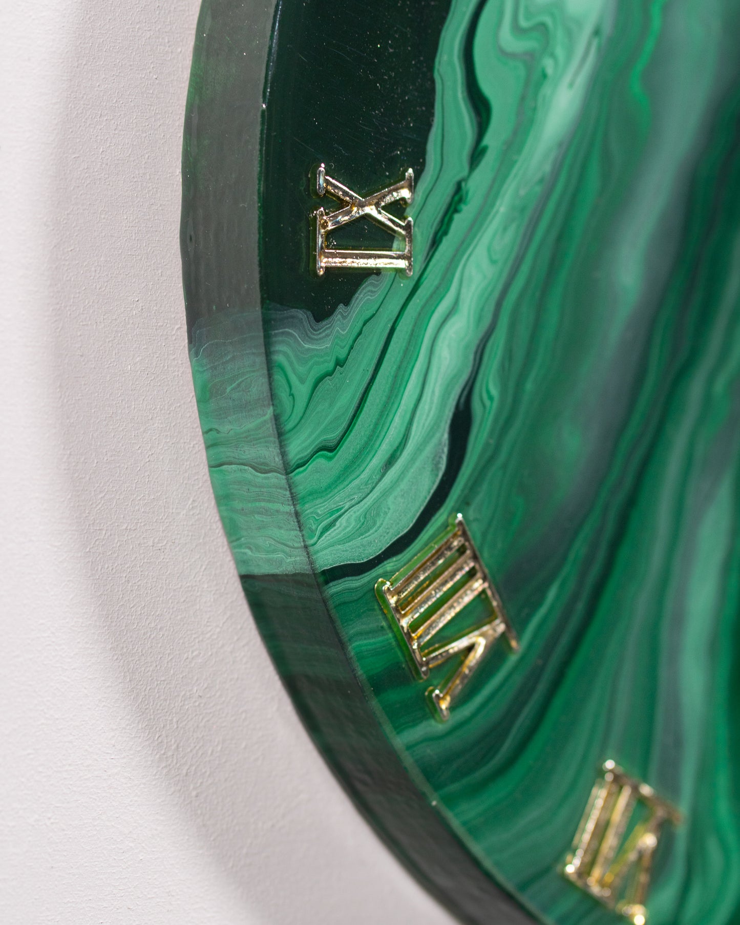 Orologio Da Parete in Resina Circolare – Marmo Verde Alpi