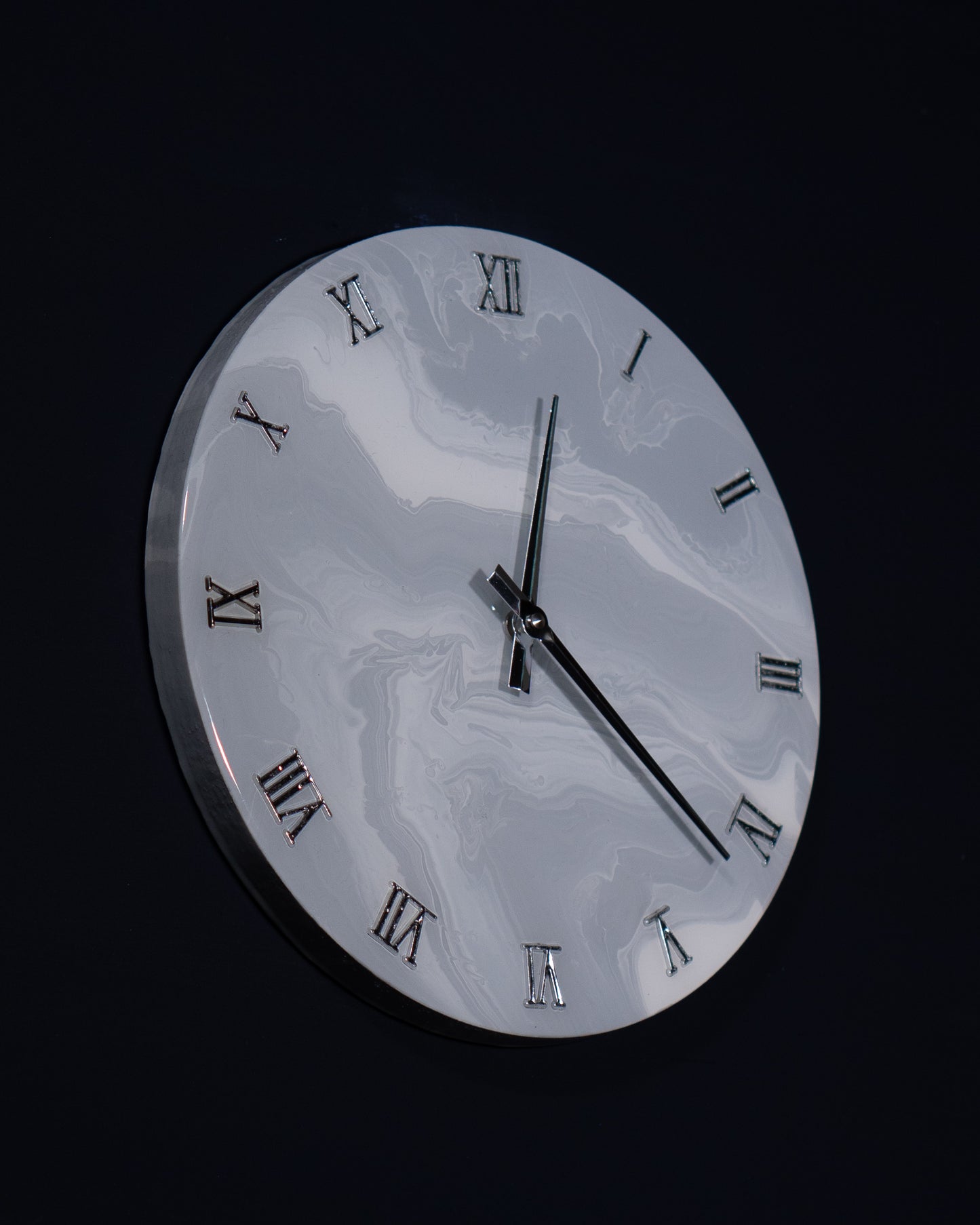 Orologio da Parete in Legno Resina effetto Marmo Grigio 30 cm di diametro