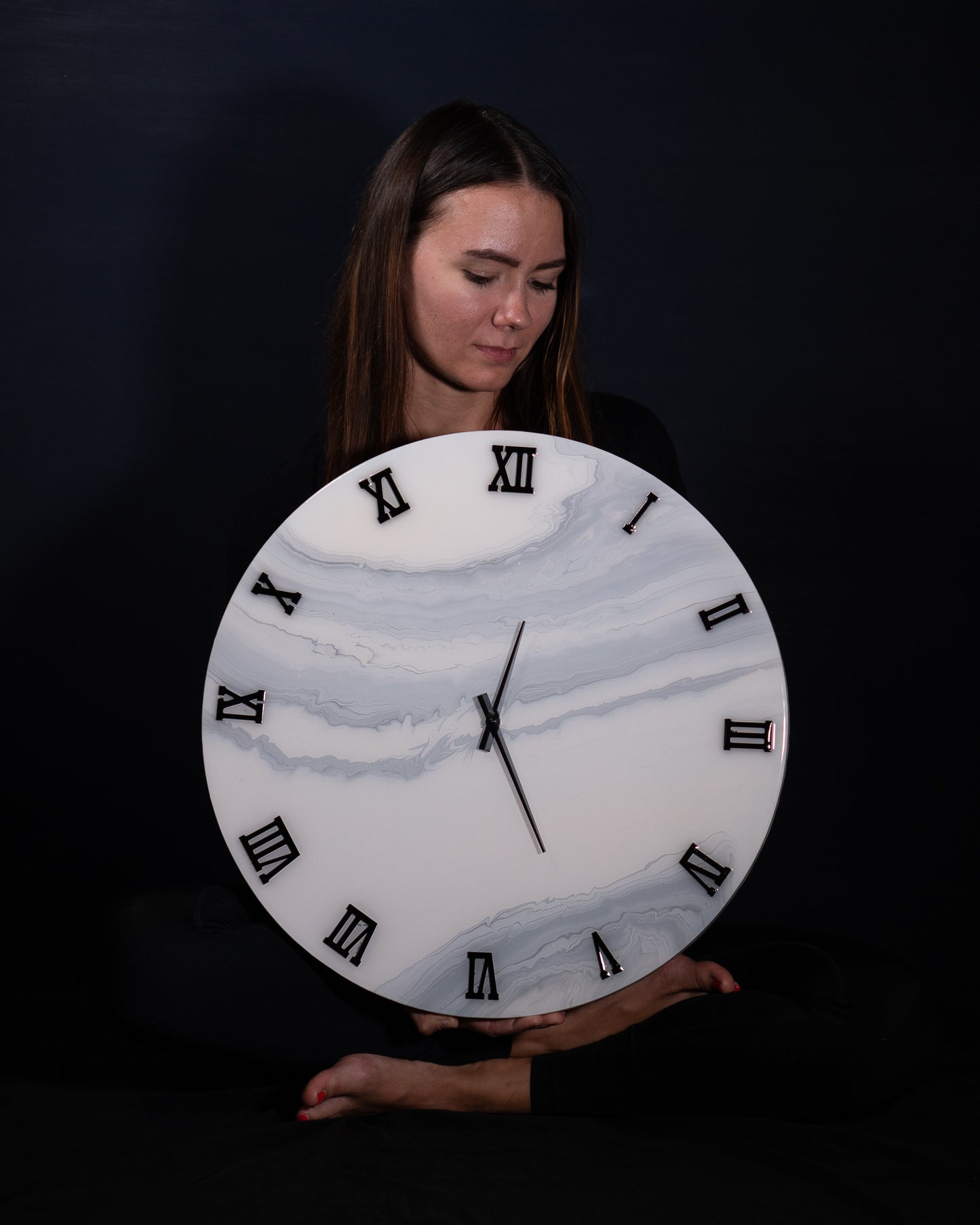 Orologio Da Parete in Resina Circolare – Effetto Marmo Carrara