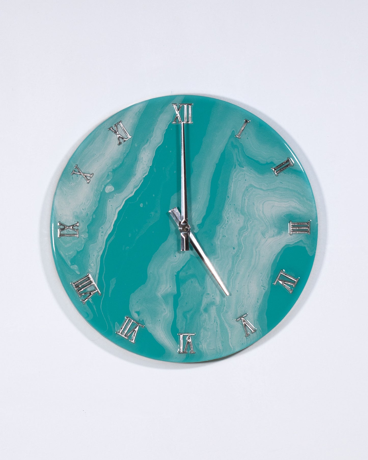 Orologio Da Parete in Legno Resina effetto Marmo color Tiffany 30 cm di diametro.