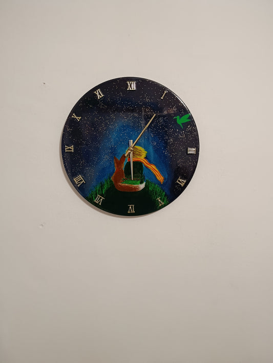 Lavoro su commissione Orologio da parete in legno resina  Piccolo Principe con la Volpe