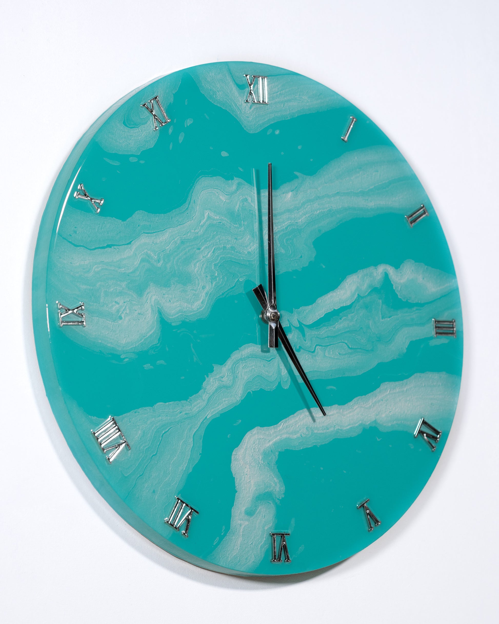 Orologio da Parete in Resina effetto Marmo color Tiffany Base in legno –  AVRAdesign